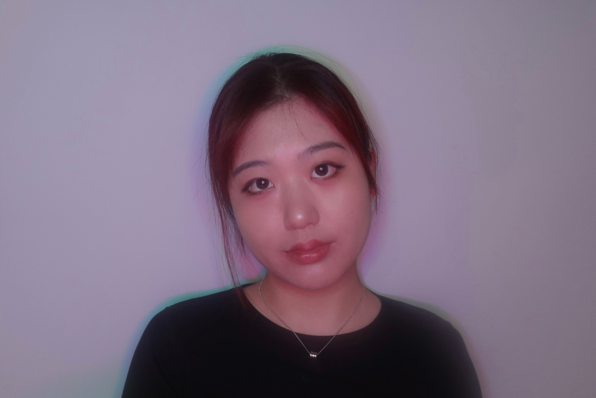 Photo of Kelly Zheng